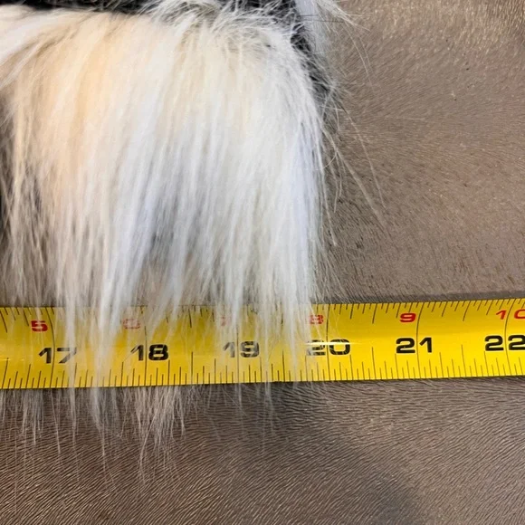 Black and White Vero Moda fake fur coat - Picture 7 of 11